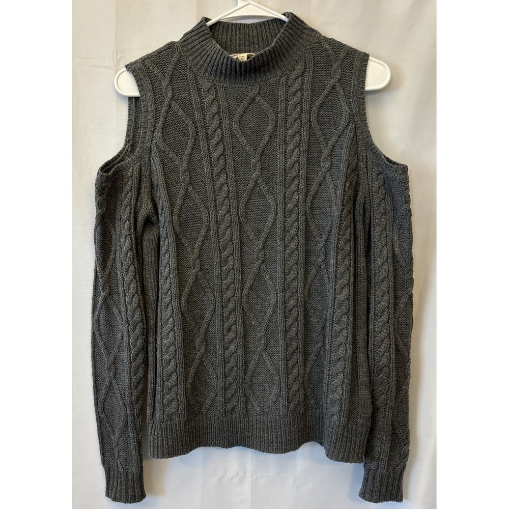 Cloud Chaser Gray Cold Shoulder Cable Knit Sweater women's size M 100% Acrylic
